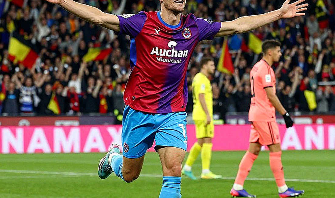 Benjamin Šeško tái phát chấn thương: Bài toán khó cho Manchester United và Slovenia Benjamin Šeško tái phát chấn thương: Bài toán khó cho Manchester United và Slovenia