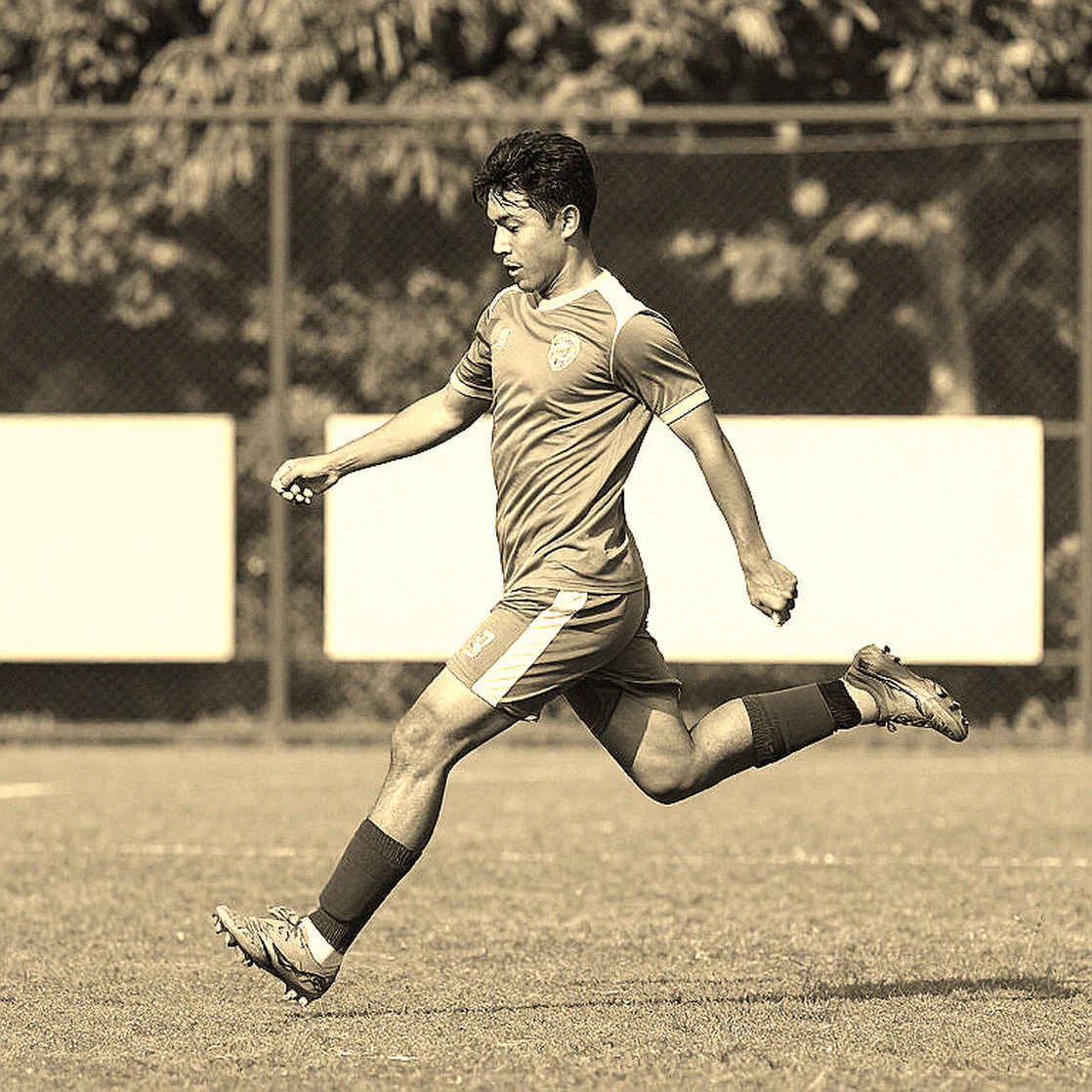 Cuốn sổ tay trống của V.League