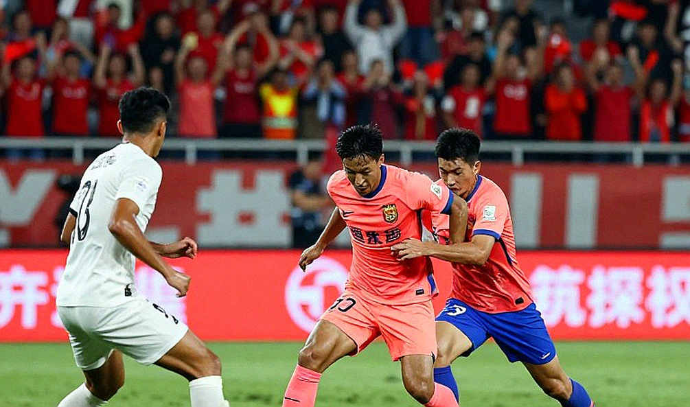 The Empty Analysis in the Transfer Market: A Lesson for Vietnamese Football The Empty Analysis in the Transfer Market: A Lesson for Vietnamese Football