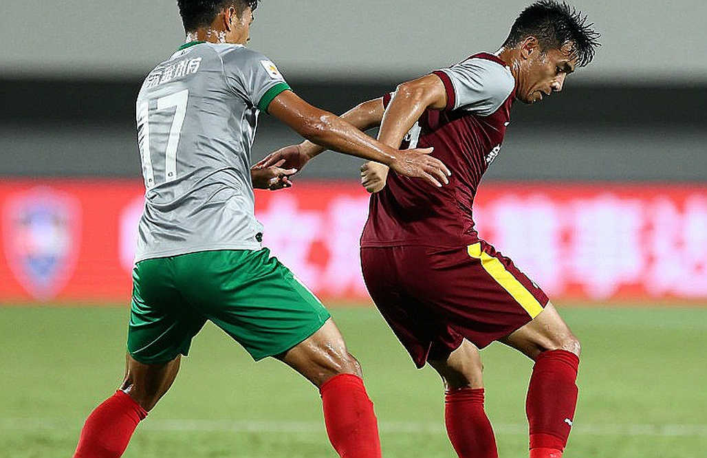 Hanoi FC's Hot Seat: Kewell and 40 Minutes of Silence That Will Decide His Fate