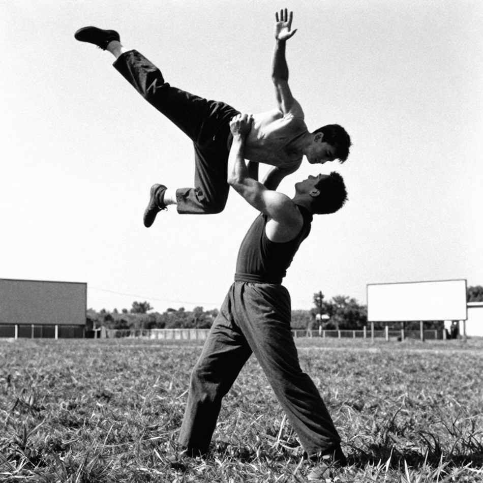 Bản đồ đai vô địch MMA toàn cầu: Chiếc đai 'trung lượng' của ONE nặng hơn UFC 20 pound