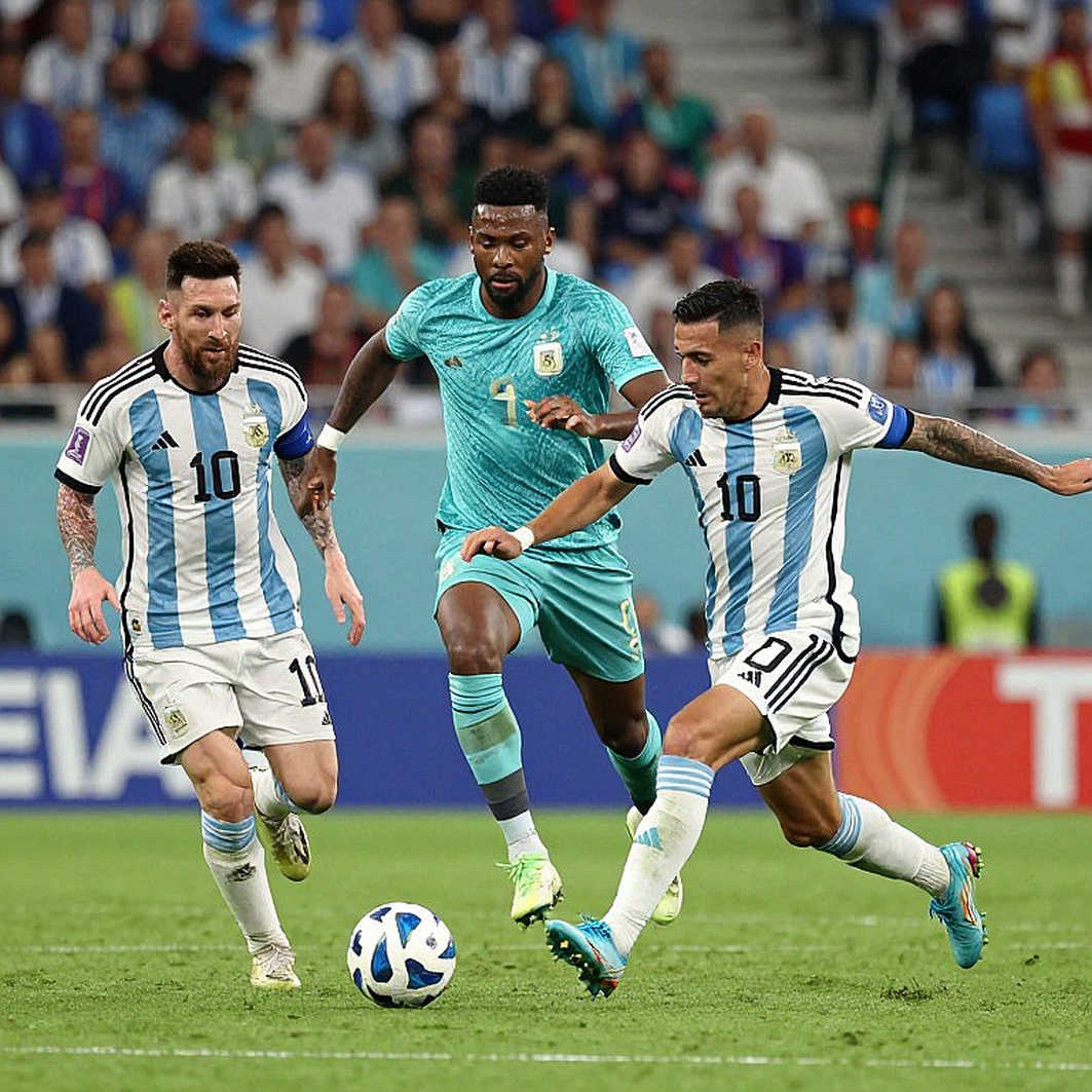 Vietnamese Football and the Empty Data Layer: An Analysis With No Anchor Point Vietnamese Football and the Empty Data Layer: An Analysis With No Anchor Point