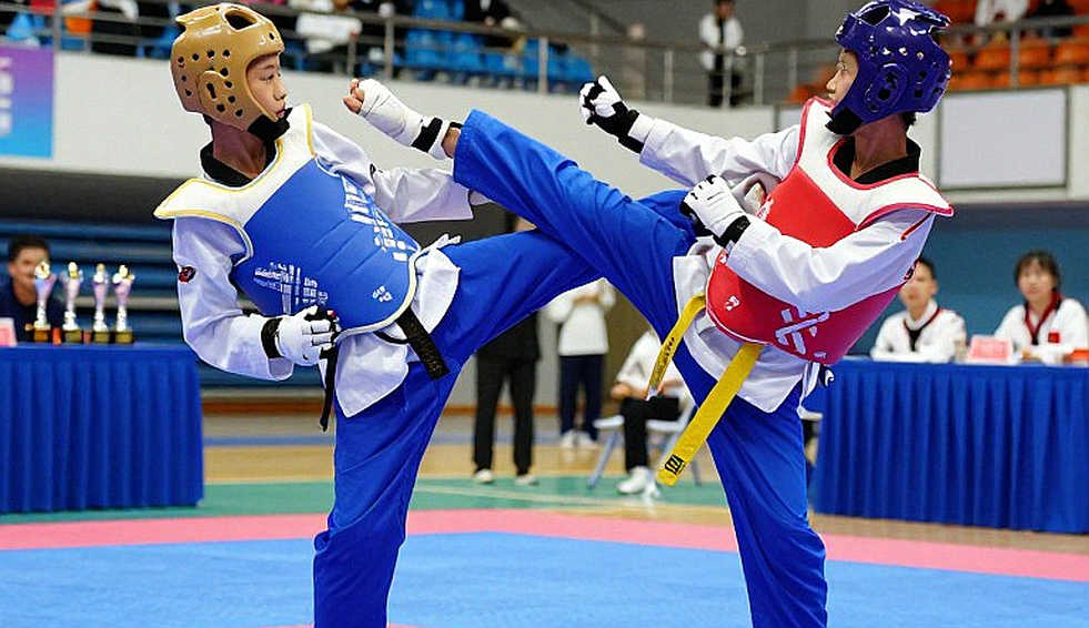 Cú gục trong phòng xông hơi: Bi kịch cân nặng của một võ sĩ MMA tại Asian Games 2026 Cú gục trong phòng xông hơi: Bi kịch cân nặng của một võ sĩ MMA tại Asian Games 2026