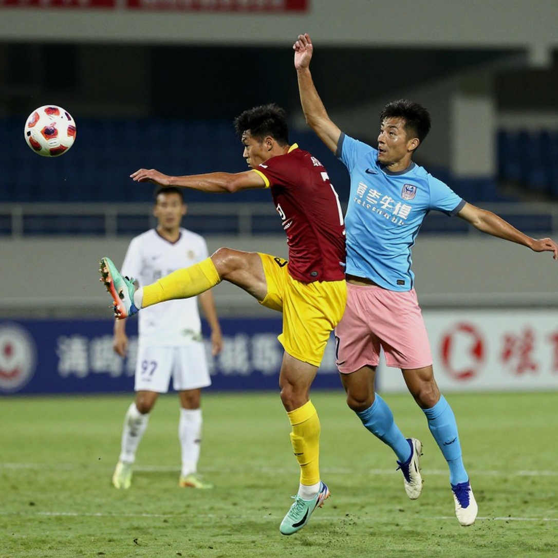 The Empty Spreadsheet: Noise Traps in Vietnam's Transfer Window The Empty Spreadsheet: Noise Traps in Vietnam's Transfer Window
