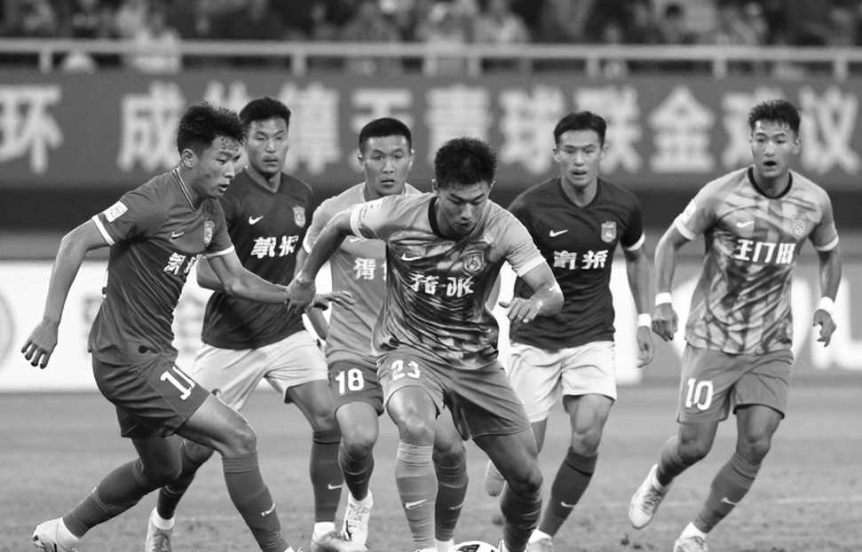 The Discipline of Silence: An Analyst Inside the Transfer Rumor Storm The Discipline of Silence: An Analyst Inside the Transfer Rumor Storm