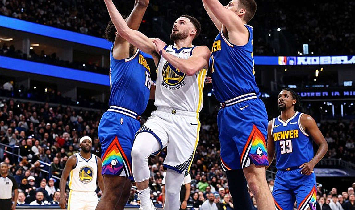 NBA phạt nặng Clippers vụ Kawhi Leonard; Dante Moore đứng số 1 trong bảng xếp hạng QB của CFB