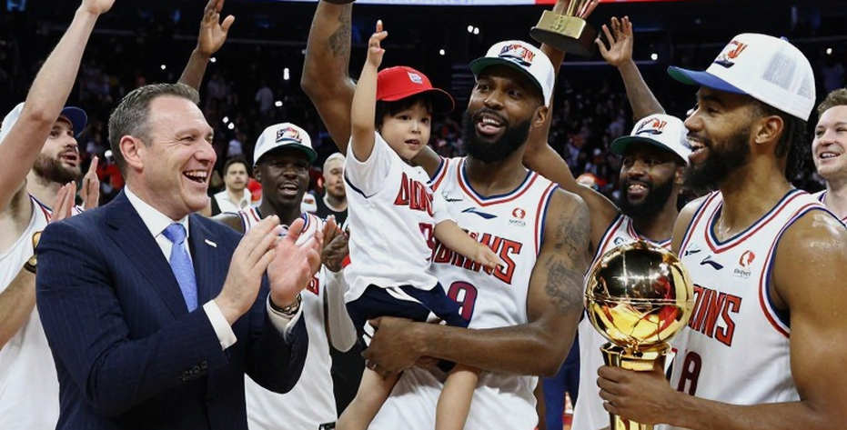 Luis Scola và cuộc trở lại NBA không cần một cú ném: Khi huyền thoại Argentina gõ cửa phòng điều hành