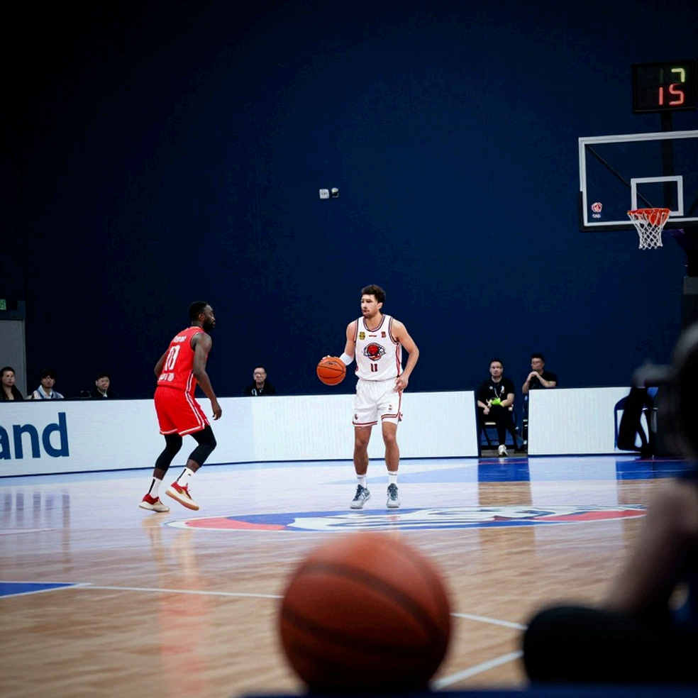 Panathinaikos Rút Cả Lessort Lẫn Yabusele: Một Quyết Định Quản Lý Tải, Không Phải Chiến Thuật