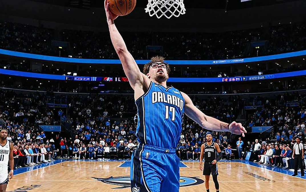 NBA phạt nặng Clippers: Cái giá của vinh quang mua bằng đường tắt
